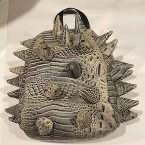 Super cool. Mad Pax Insulated Lunchbox Dino Spiked Snakelike Skin